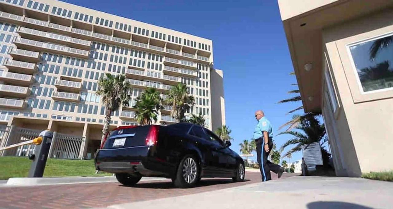 Bahia Mar Solare Tower 6Th Floor Bayview Condo 2Bd 2Ba With Pools South Padre Island Buitenkant foto